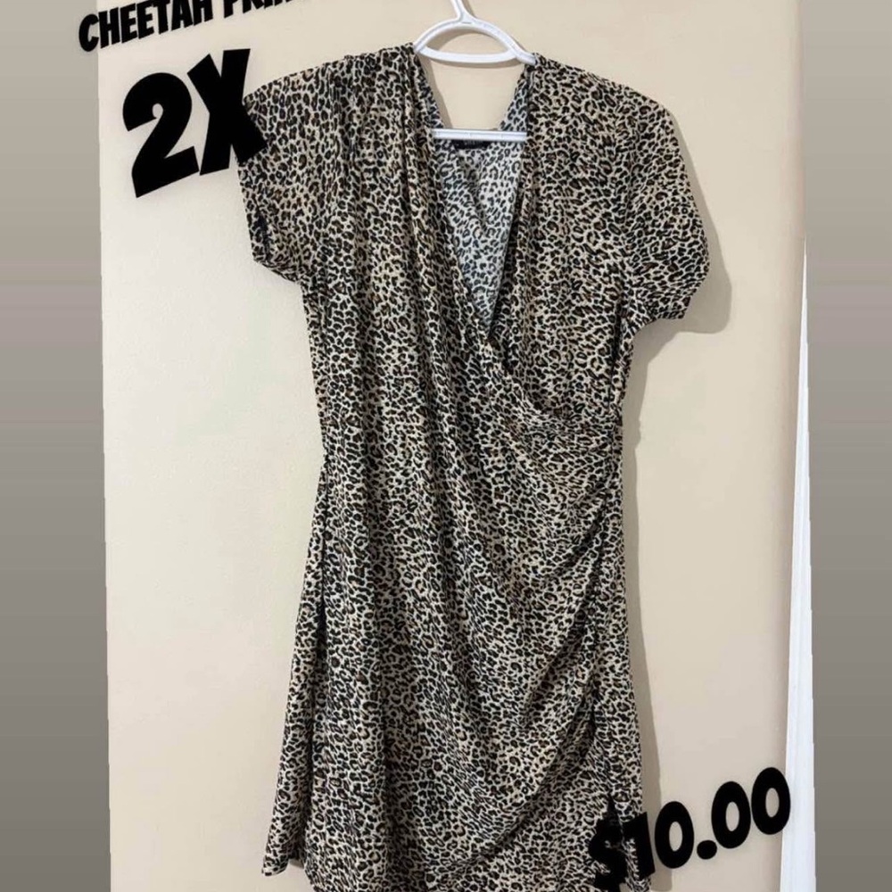 Fashion Nova Leopard Print Midi Dress